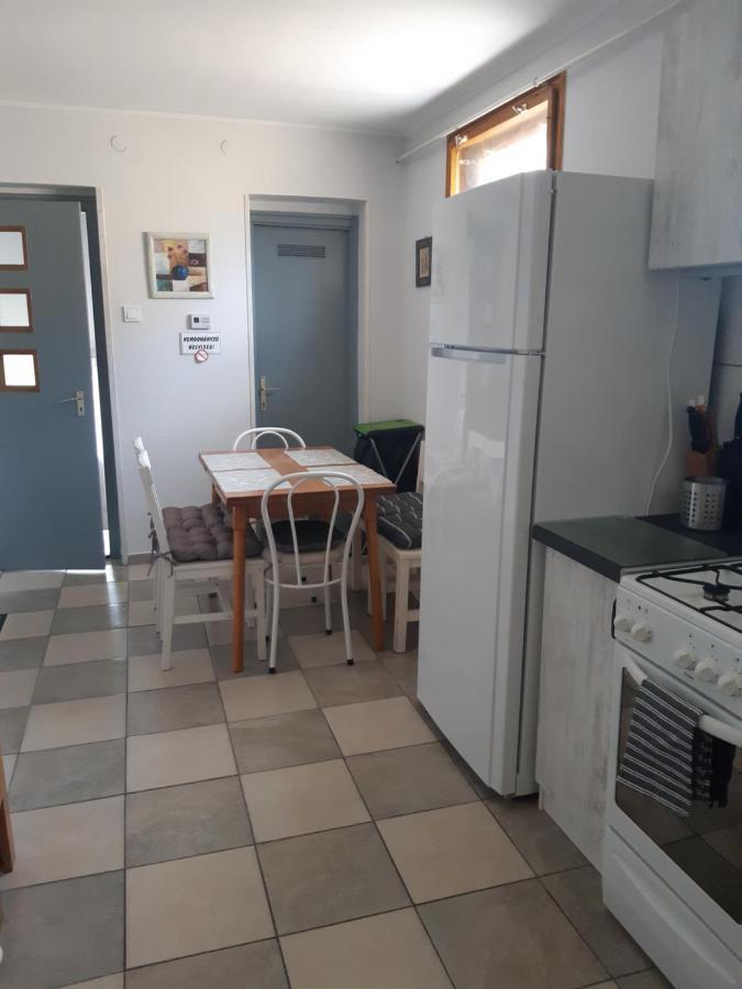 Nora Apartman ยูลา ภายนอก รูปภาพ